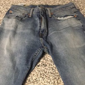 Stone Wash Levi’s 512 Slim Tapered Jeans